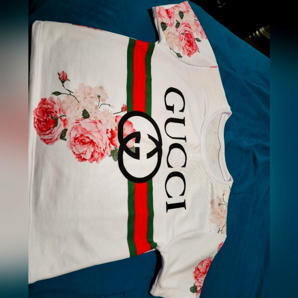 COPY- GUCCI CROP TOP! NEW, NEVER WORN, ONE SIZE.